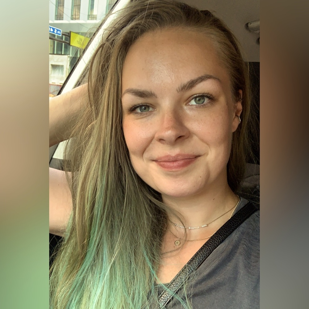 Meet your Posher, Jenna